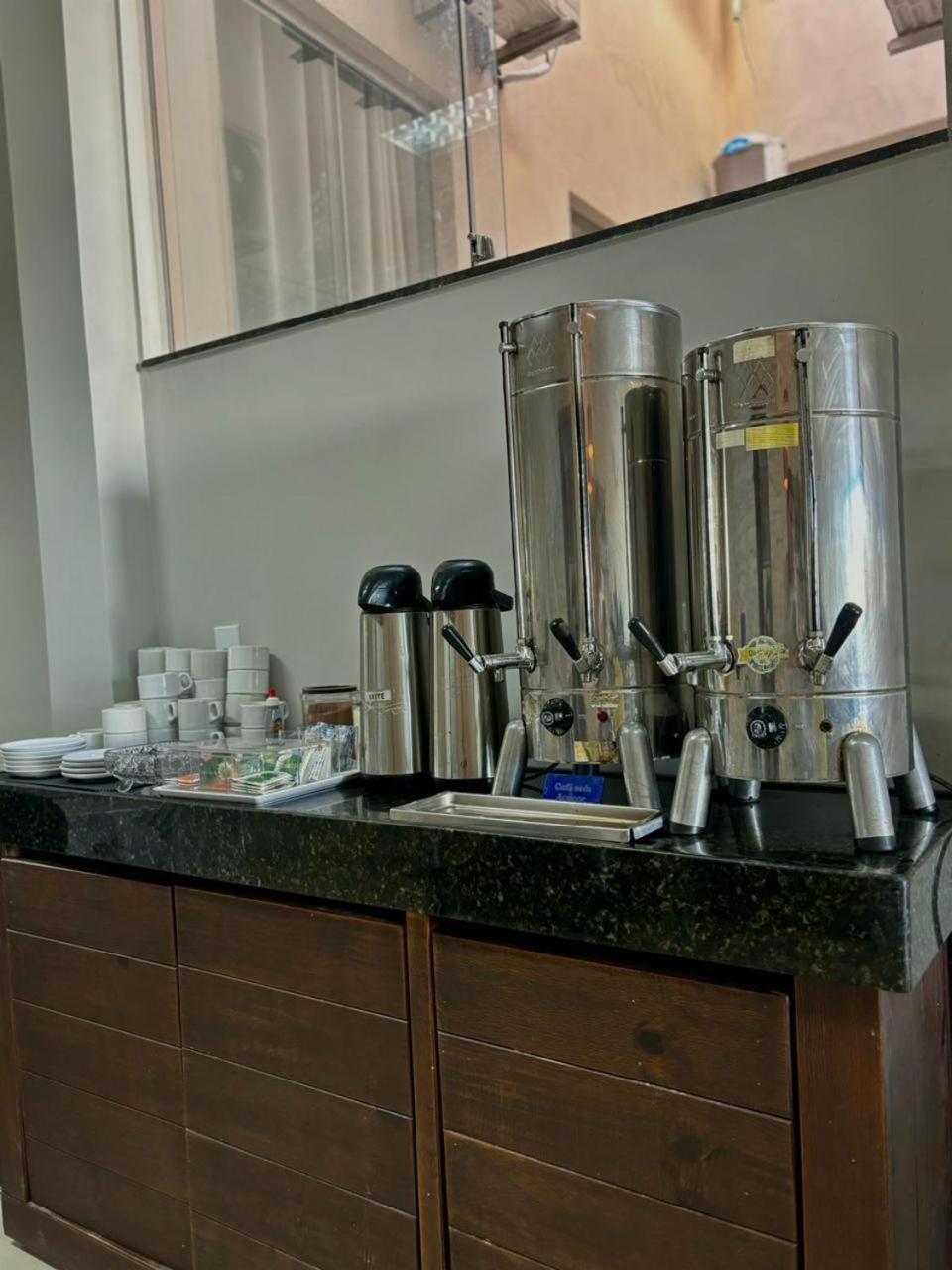 Hotel Skalla - Melhor Custo Beneficio Teixeira de Freitas Exteriér fotografie